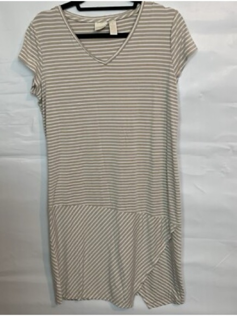 Chico’s women’s Striped Short Sleeve Midi Dress in Light Taupe & White size 2